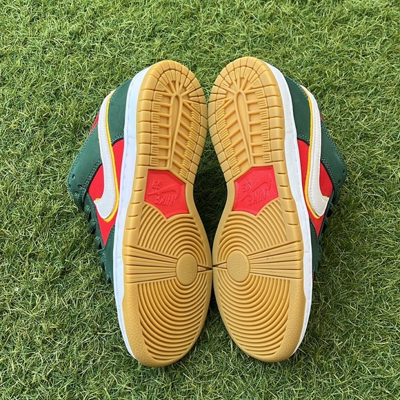 Nike SB Dunk Low Pro PRM
